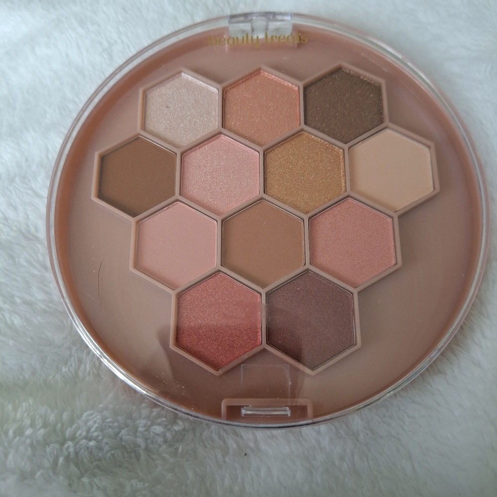 NIP Beauty Treats Eyeshadow Palette, 12 Shades